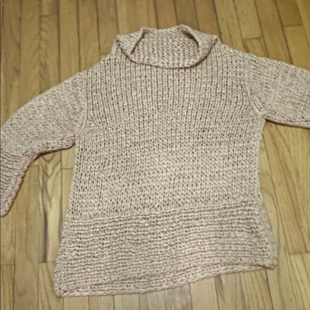 Chunky Knit Turtleneck Sweater - 100% Silk. Beige. Beautiful detail and design
